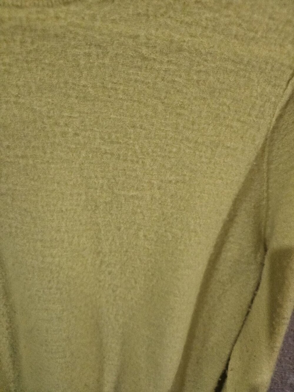 Vince 100% Cashmere Yellow Pullover Sweater Women's XS - Picture 2 of 7